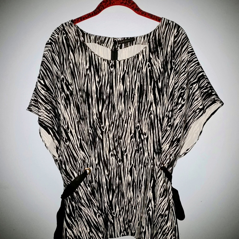 Lane Bryant Black & White Women's Top, Sz. 22/24